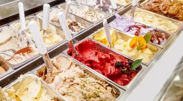 Ice-cream-in-Abu-Dhabi-C-22-04-1